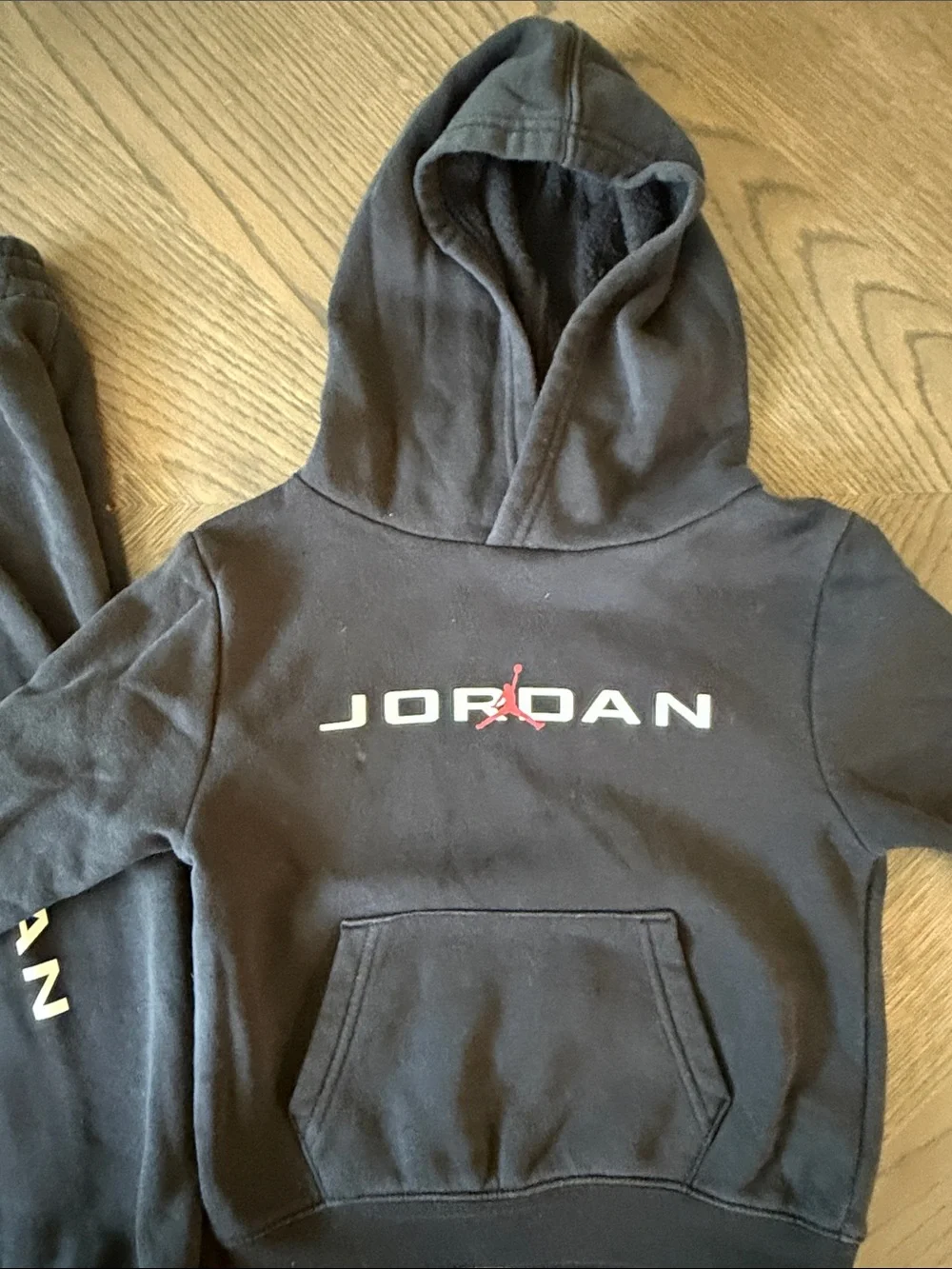 Jordan Kids Black Hoodie & Joggers Set with White and Red Logo - Picture 2 of 7